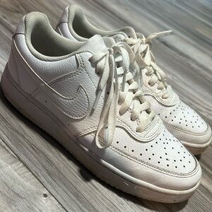 Nike white low top